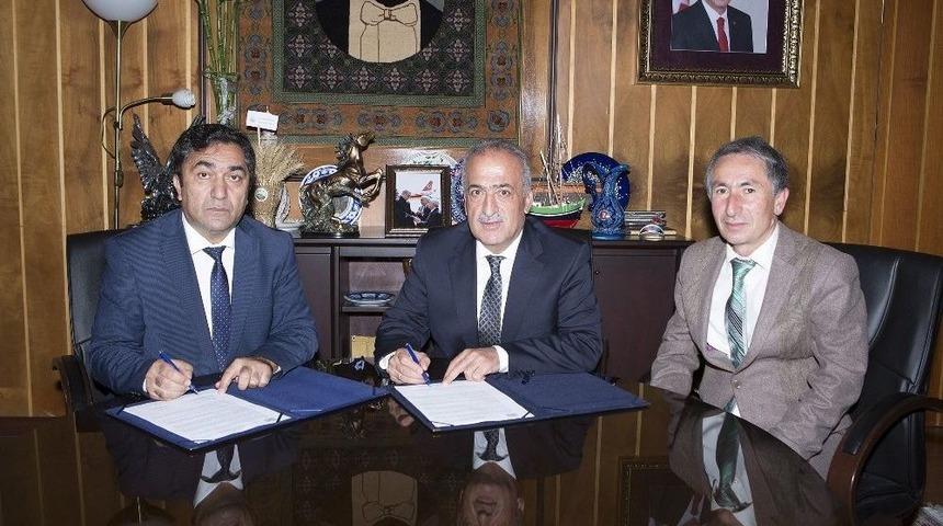 Senaryo Bazlı İl Gelişme Stratejilerinin Hazırlanması Projesi İ&ccedil;in S&ouml;zleşme İmzalandı