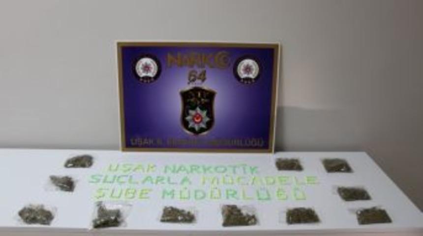 Uşak Polisi Uyuşturucu İle M&uuml;cadeleye Hız Kesmeden Devam Ediyor