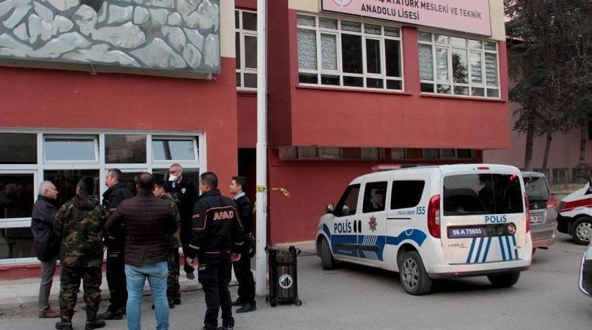 Zehirlenme Yaşanan Okulda Afad Ekipleri İnceleme Başlattı