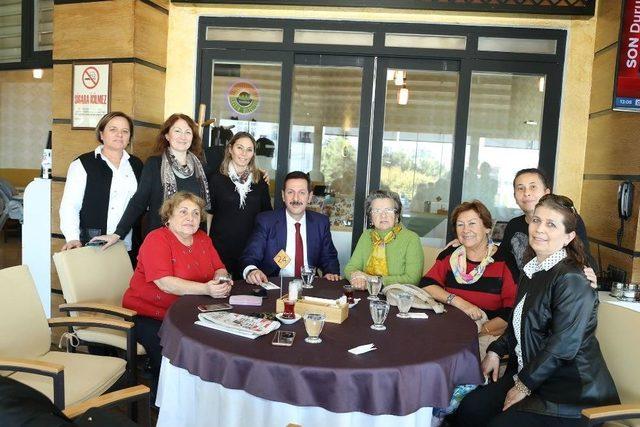 Tok&rsquo;tan Yaşlılara &Ouml;zel İlgi 2