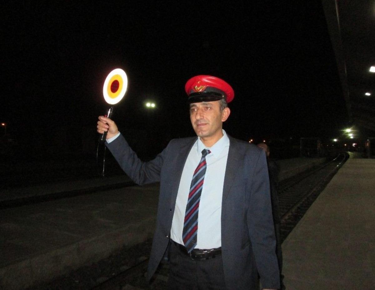 Bak&uuml;&rsquo;den Yola &Ccedil;ıkan Tren Kars&rsquo;a Ulaştı