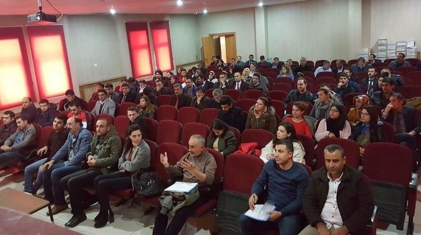 Tatvan&rsquo;da &ldquo;proje Yazma&rdquo; Eğitimi D&uuml;zenlendi