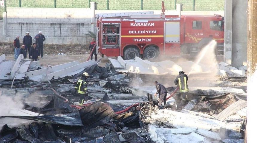 Fabrikadan Geriye Enkaz Yığını Kaldı
