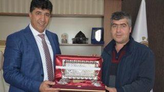 Pasinler Tso’dan Başkan Sertoğlu’na Hizmet Teşekkürü