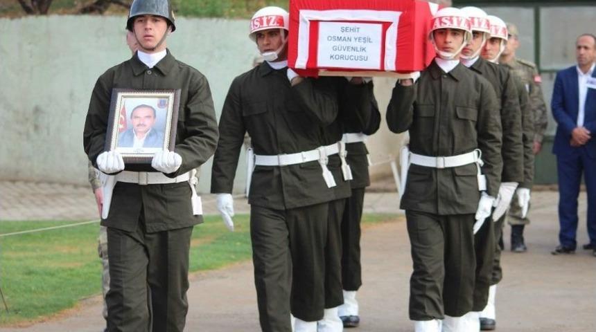 Şemdinli&rsquo;de Korucu Şehitler İ&ccedil;in T&ouml;ren D&uuml;zenlendi