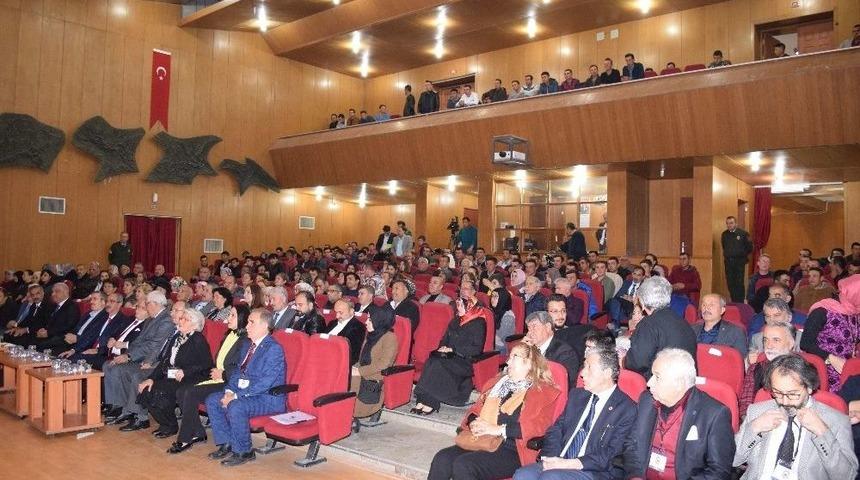 6. Uluslararası Aşıkpaşa Şiir Ş&ouml;leni D&uuml;zenlendi