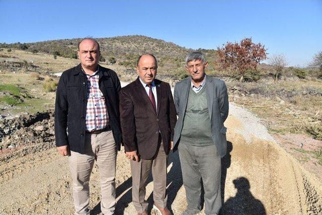 Yunusemre&rsquo;de Ova Yolları D&uuml;zenleniyor 1