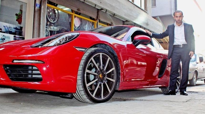 Dondurmadan &Ccedil;ıkan L&uuml;ks Otomobili Sermaye Yapacak