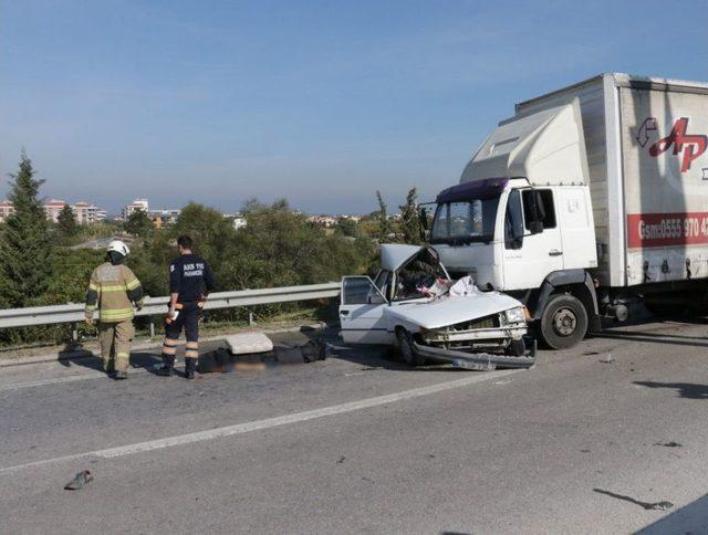 İzmir’de Trafik Kazası: 1 Ölü