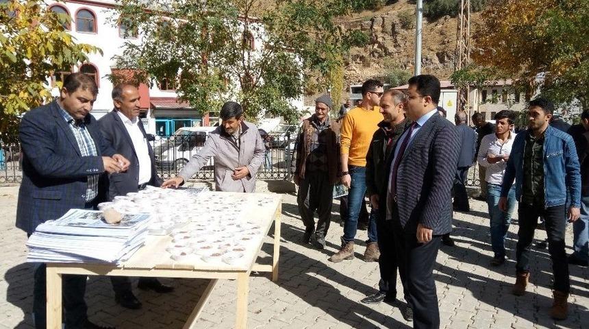 Bah&ccedil;esaray Halk Pazarı, 28 Yıl Aradan Sonra A&ccedil;ıldı