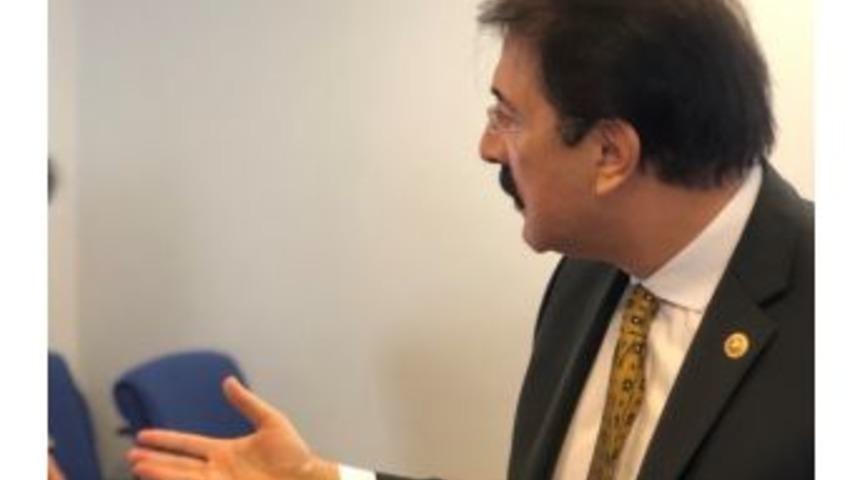 Aydemir: &lsquo;t&uuml;rk&ccedil;enin Yozlaştırılmasına Sessiz Kalamayız&rsquo;