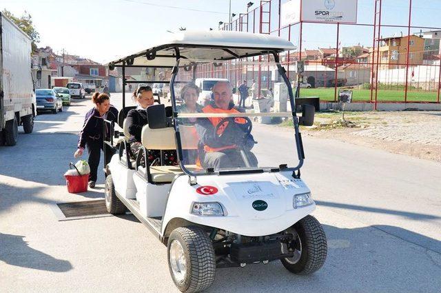 Golf Arabasıyla Ücretsiz Pazar Servisi