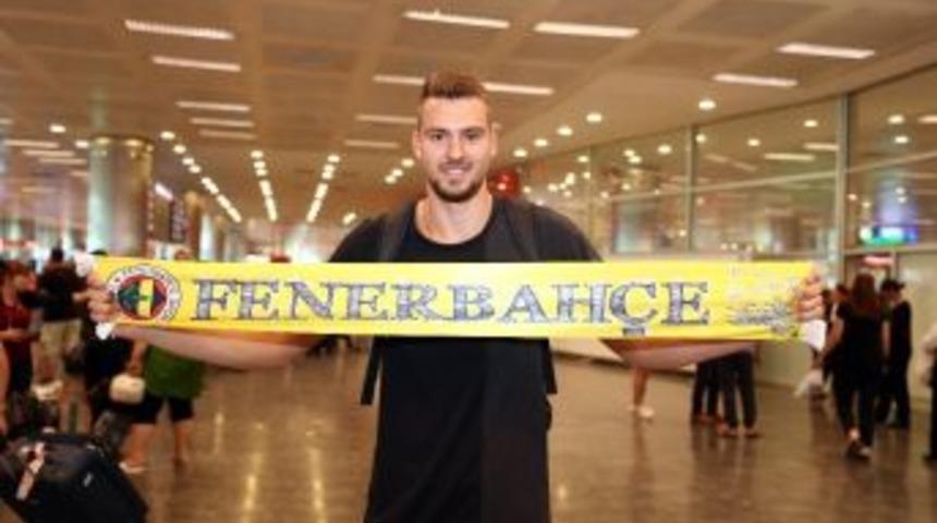 Marko Guduric: &ldquo;fenerbah&ccedil;e&rsquo;de Oynamak Benim İ&ccedil;in Bir Onur&rdquo;