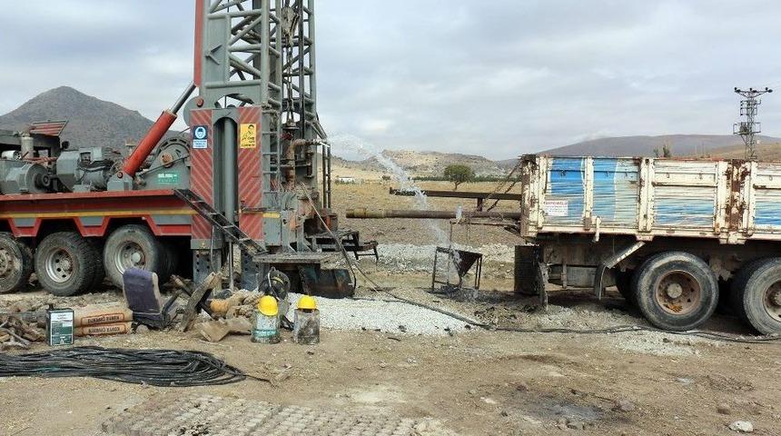 Konya&rsquo;da 14 Yerleşim Yerinin Daha Su Hasreti Sona Erdi