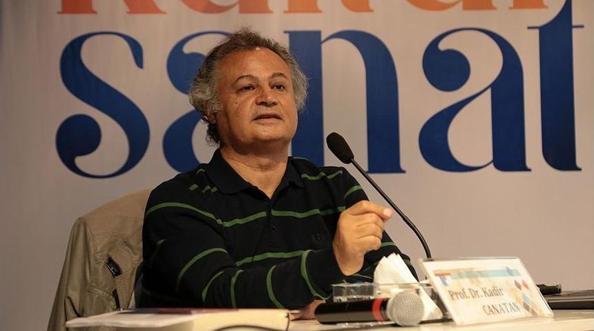 Nizam&uuml;lm&uuml;lk Sezonunda Siyasetname Okumaları