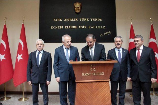 Bakan Özhaseki Hatay’da