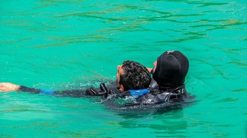 Su Altı Arama Kurtarma Ekibine Eğitim