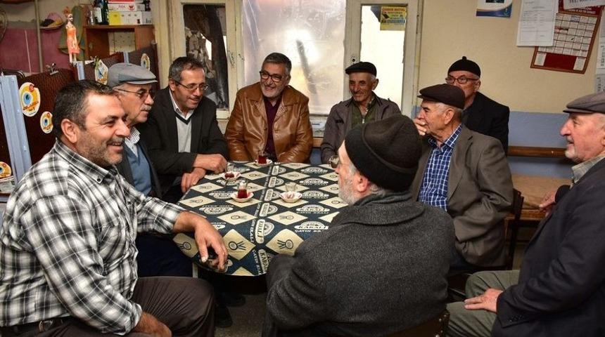 Başkan Bozkurt Mahalle Ziyaretlerini S&uuml;rd&uuml;r&uuml;yor