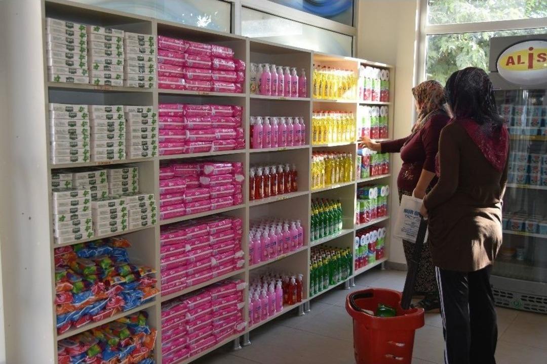 Salihli&rsquo;de Bu Bankada Para Ge&ccedil;miyor