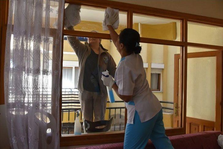 Salihli’de Bu Bankada Para Geçmiyor G2