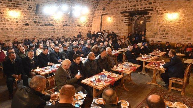 Başkan Babaş, İsmailbey Mahallesi Sakinleriyle Bir Araya Geldi