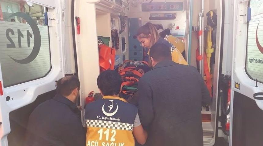 Alaplı&rsquo;da Halk Otob&uuml;s&uuml; Yayaya &Ccedil;arptı