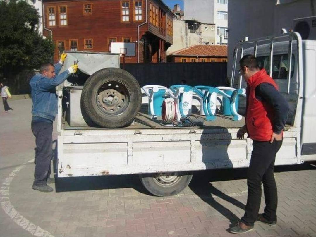 S&uuml;leymanpaşa 281 Yeni &Ccedil;&ouml;p Konteynerine Kavuştu