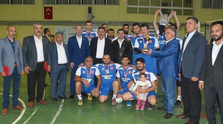 Kurumlar Arası Voleybol Turnuvası Sona Erdi