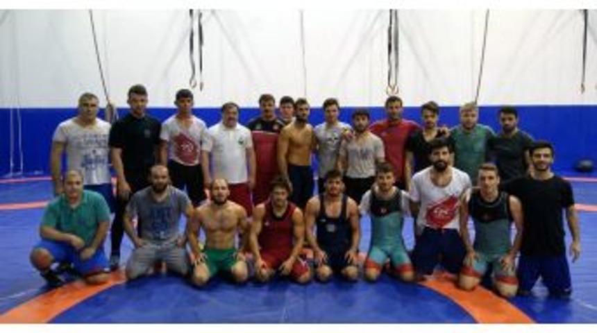 G&uuml;reş Federasyonu Başkanı Musa Aydın&rsquo;dan Bursa Tohm&rsquo;a Ziyaret