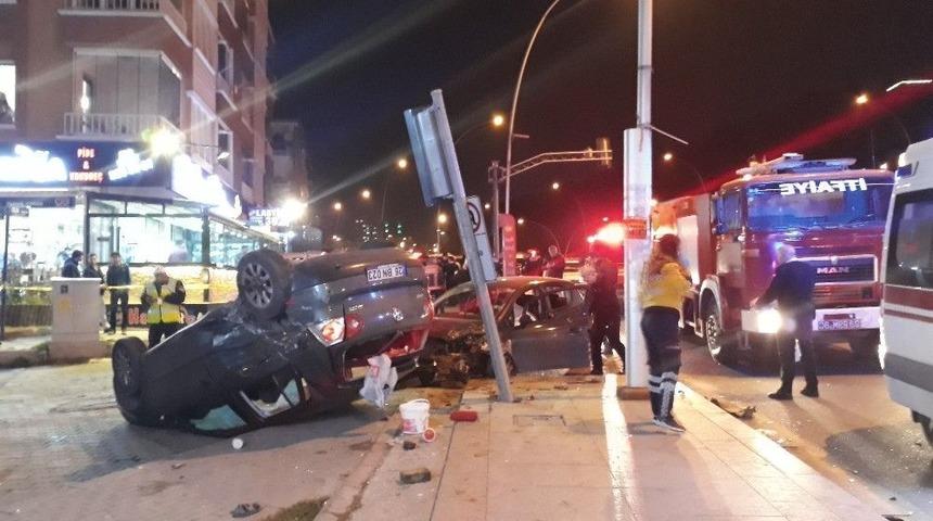 Ankara&rsquo;da Trafikte Pompalı Dehşeti: 1 &Ouml;l&uuml;, 5 Yaralı