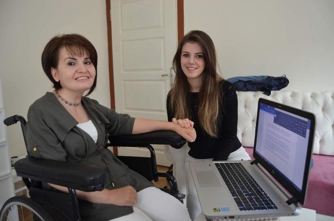 Her Şeye Rağmen Hayata K&uuml;smedi