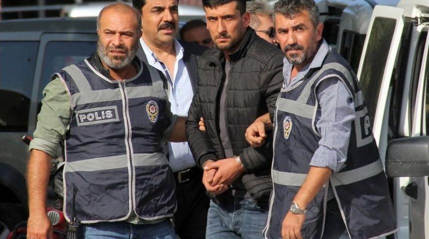 "yan Baktı" Diye Katil Oldu