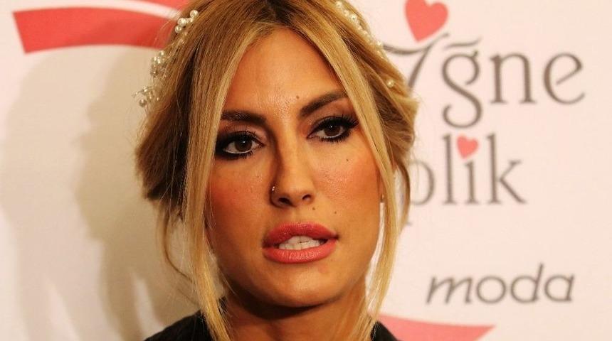 &Ccedil;ağla Şikel, Emre Altuğ Konusuna Son Noktayı Koydu