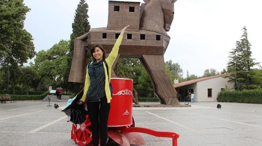 Turan: "troia&rsquo;mızda Da Ziyaret&ccedil;i Sayısı 3 Milyonlara &Ccedil;ıksın, 5 Milyonlara &Ccedil;ıksın"