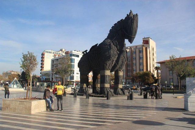 Turan: "troia&rsquo;mızda Da Ziyaret&ccedil;i Sayısı 3 Milyonlara &Ccedil;ıksın, 5 Milyonlara &Ccedil;ıksın" 1