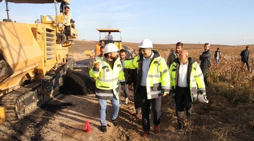 Bismil’de Köy Yolları, İlk Defa Sıcak Asfalt İle Tanıştı