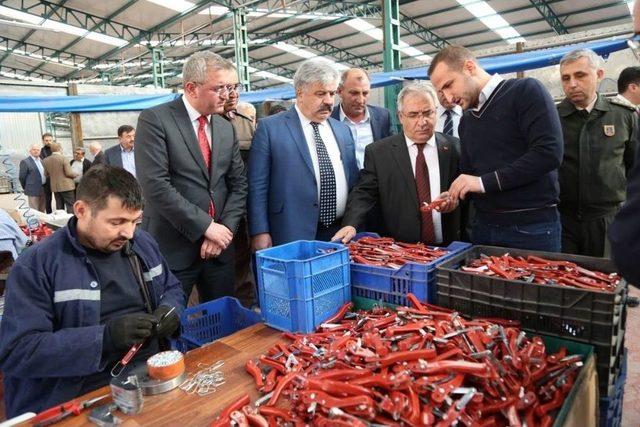 Vali Ahmet Hamdi Nayir: Organize Sanayi Bölgelerimiz İçerisinde Gediz Osb’nin Güzel Bir Yeri Var