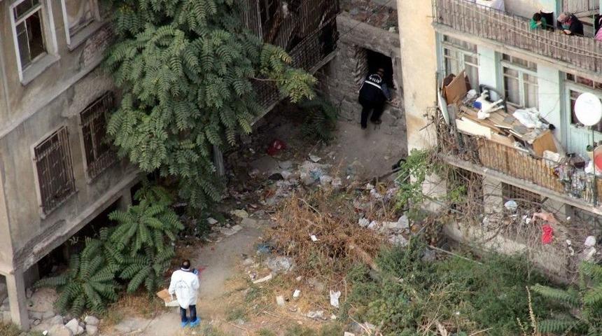 Madde Bağımlısı Genç Ölü Bulundu