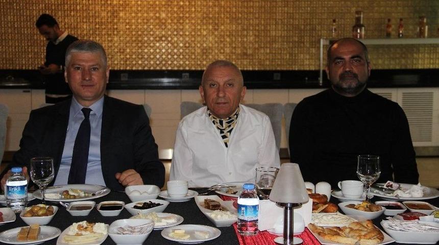 &Ouml;ğrenciler Artık Poli&ccedil;e Kesmeyi &Ouml;ğrenerek Mezun Olacak