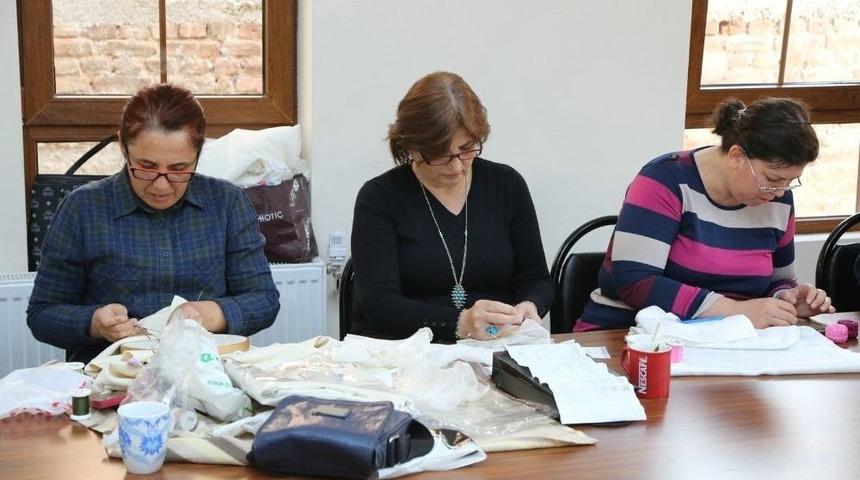 Odunpazarı&rsquo;ndan Ev Mefruşatı Kursu