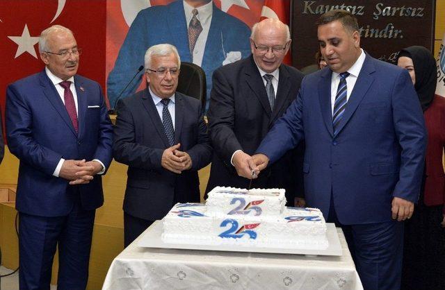 Langen İle Tarsus Arasındaki Kardeşlik S&uuml;r&uuml;yor 2