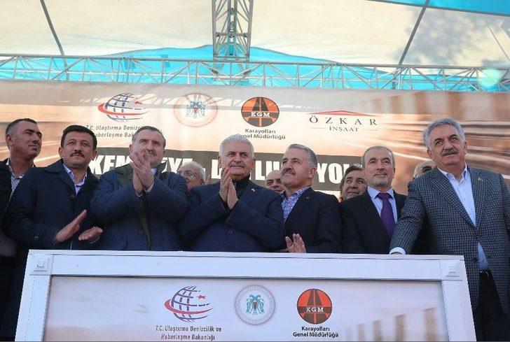 Başbakan Yıldırım: “ülkemizi Karıştırmaya Çalışanlar Terörü Hortlatmaya Çalışanlar Avucunu Yalasın” G1