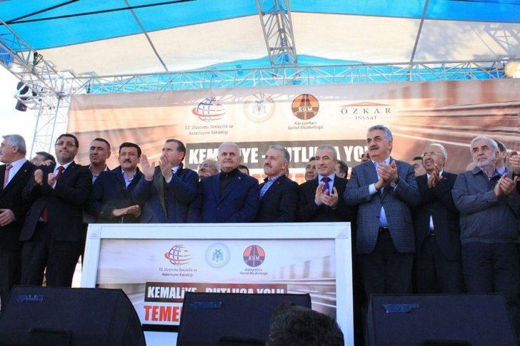 Başbakan Yıldırım: “ülkemizi Karıştırmaya Çalışanlar Terörü Hortlatmaya Çalışanlar Avucunu Yalasın” G3