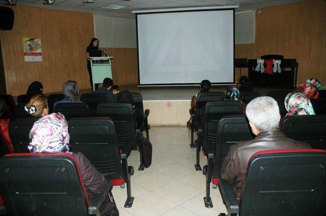 Van’da “okul Öncesi Dönemde Beslenme” Semineri