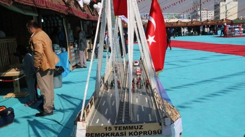 Mahkumların Yaptığı 15 Temmuz K&ouml;pr&uuml;s&uuml;ne Yoğun İlgi