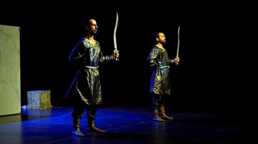 &ldquo;tac&rsquo;ın N&ouml;bet&ccedil;ileri&rdquo; Maltepe&rsquo;de Sahne Aldı