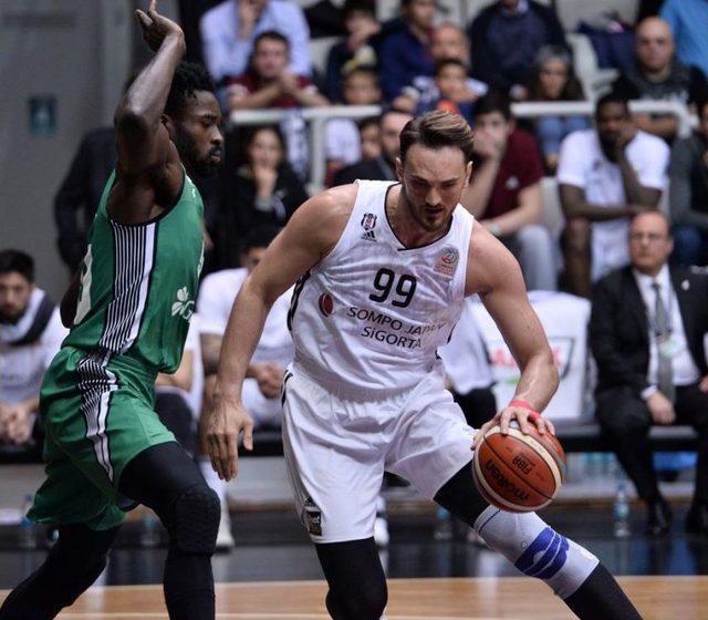 Tahincioğlu Basketbol Süper Ligi: Beşiktaş Sompo Japan: 88 - Darüşşafaka: 84