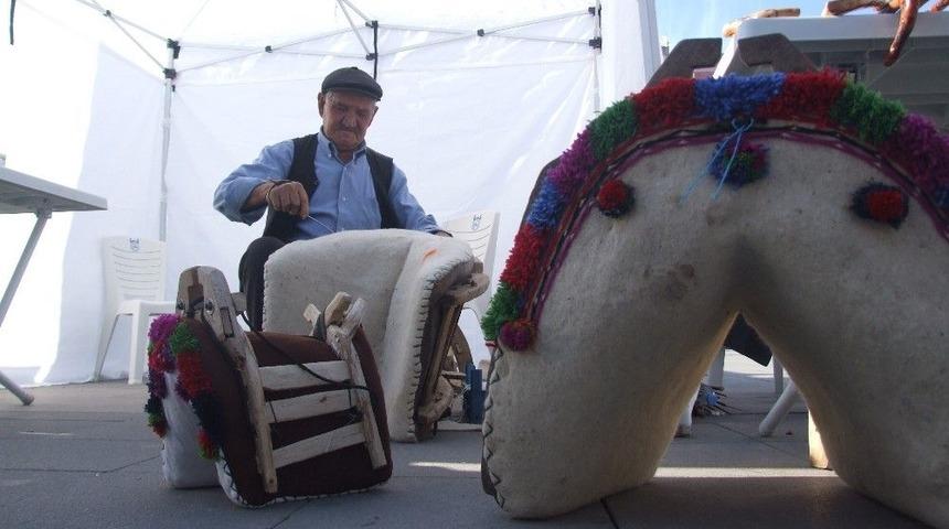 Son Semerci Teknolojiye Direniyor