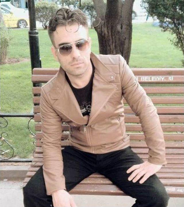 Eşini Bı&ccedil;aklamak İsterken Babasını &Ouml;ld&uuml;rd&uuml; 1