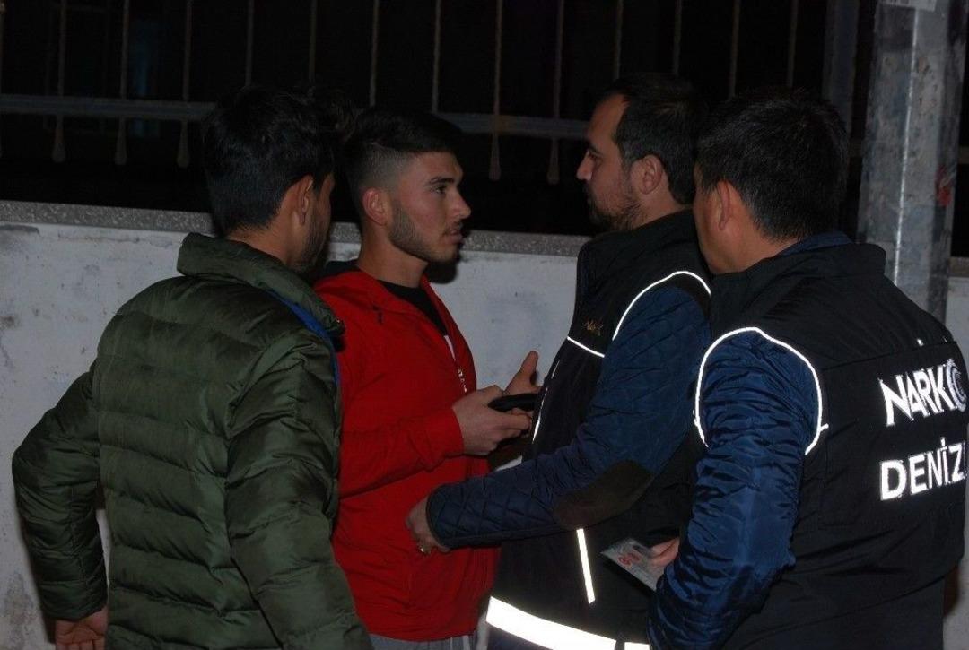 Denizli&rsquo;de &lsquo;narko-sokak&rsquo; Uygulamasında 14 G&ouml;zaltı